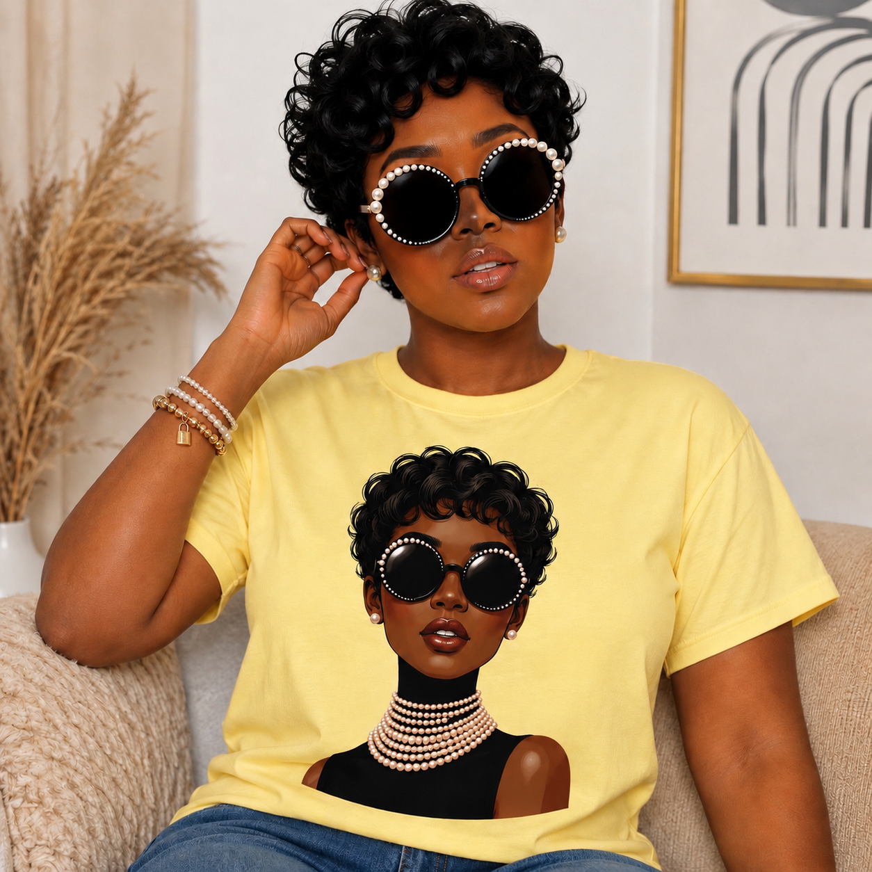 Elegant Pearl Beauty Graphic T-Shirt | Melanin Queen Fashion Tee | Women’s Statement Shirt